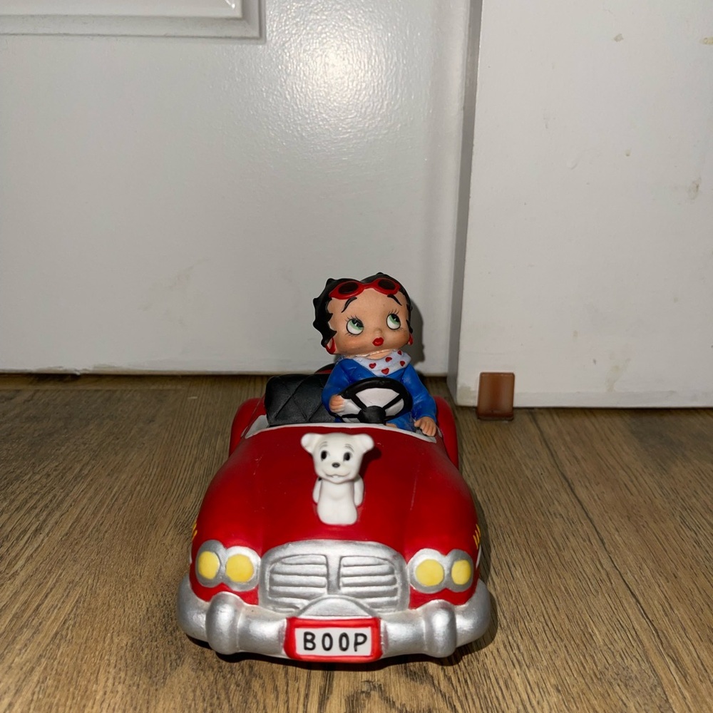 Betty Boop Riding Her Sports Car Figurine Statue By Schmid, Musical Box Figure